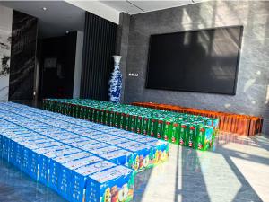 一份中秋禮，傳遞公司愛。